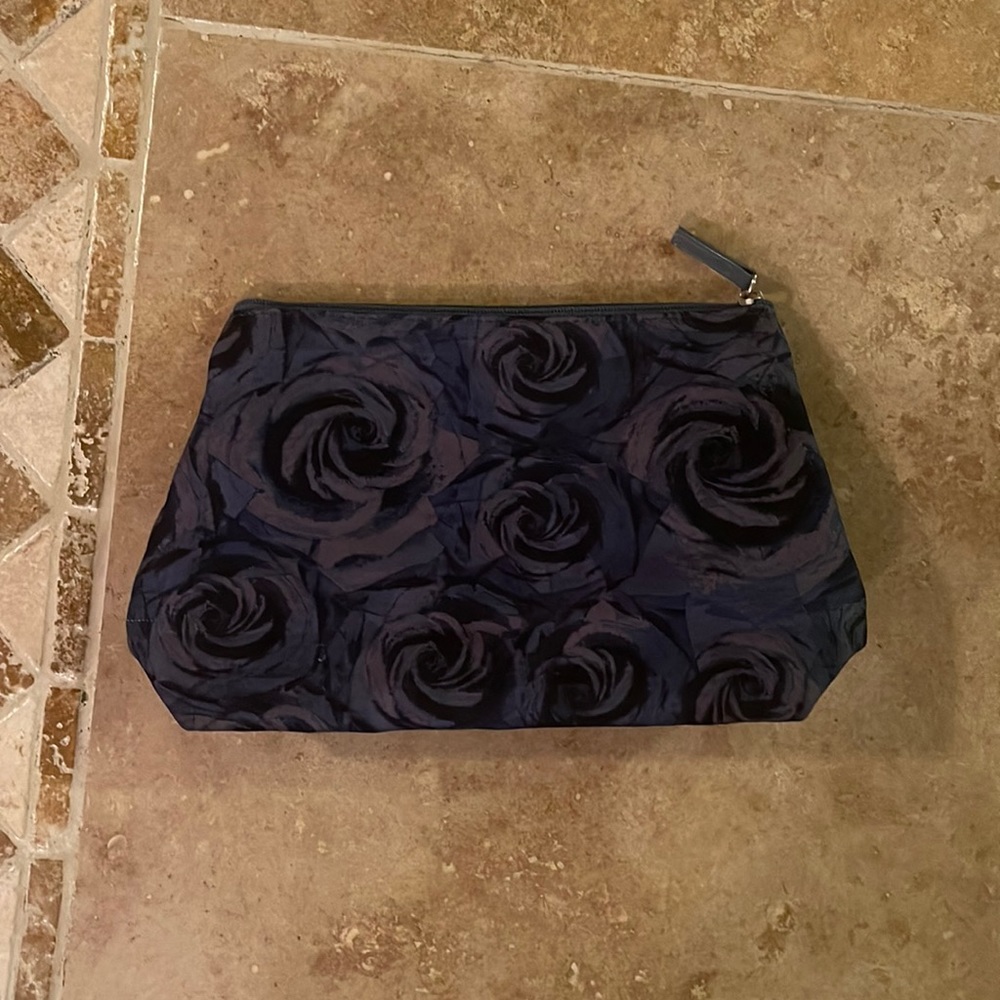 Makeup bag
